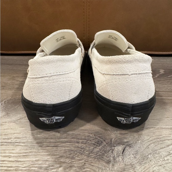 VANS Style 53 White Suede Spiked Slip On Loafers Size 9 - Picture 9 of 12